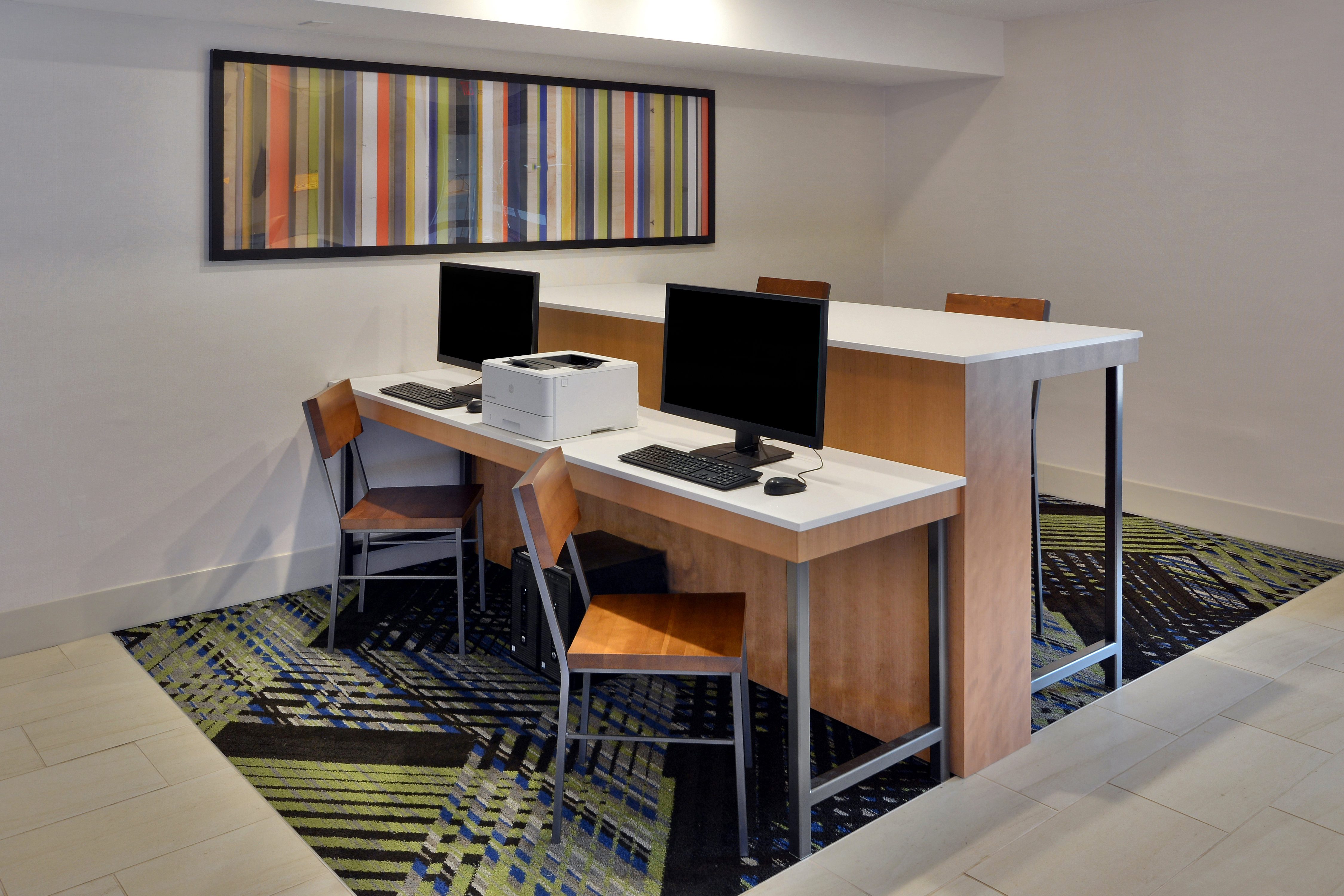 Holiday Inn Express Danville 27/34