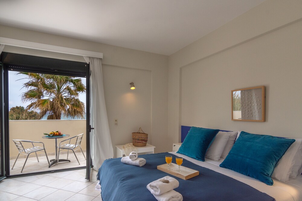 Gt Beach Hotel 15/49
