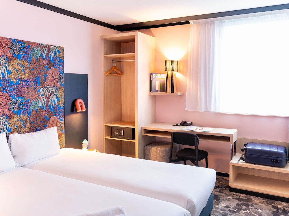 STANDARD, TWIN BEDS