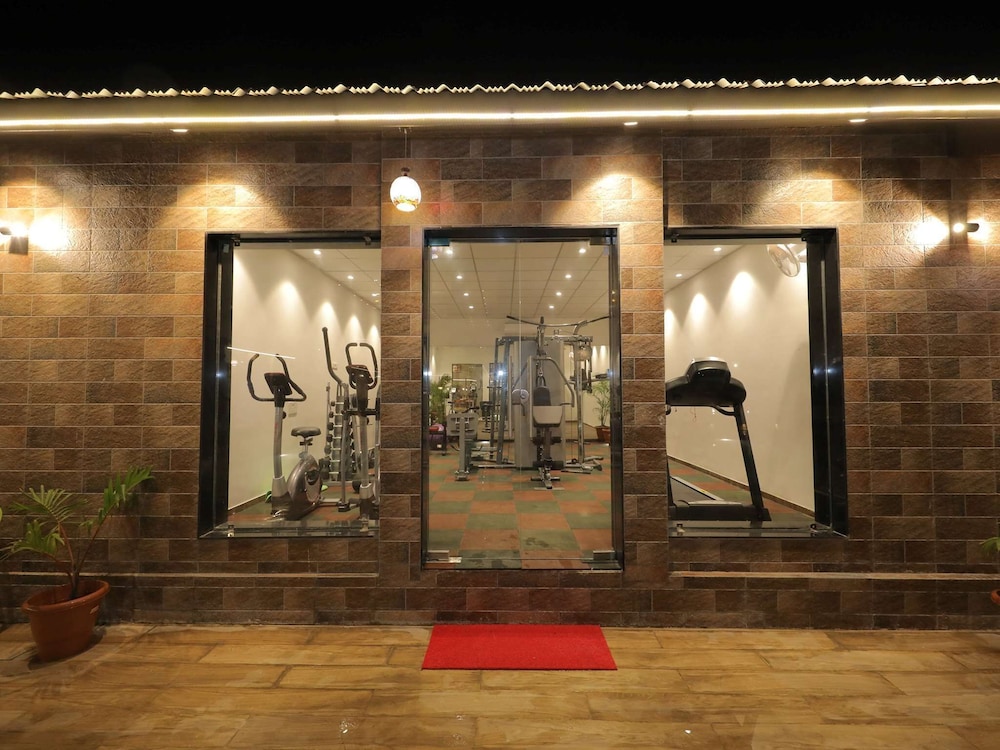 Sarovar Portico Somnath 44/72