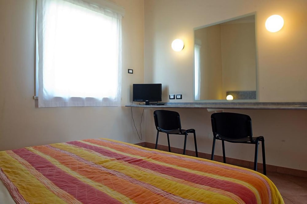 Autohotel 26/57