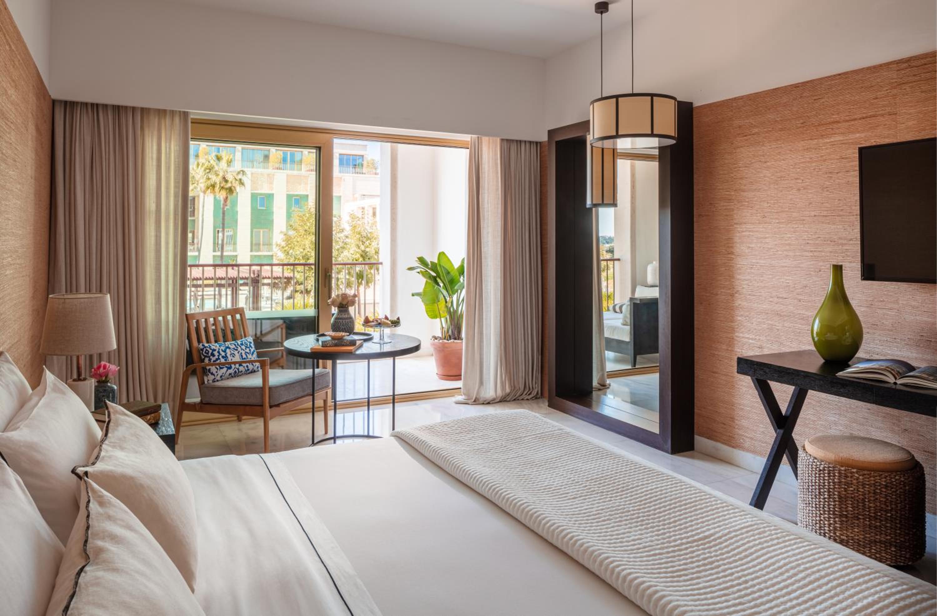1 Bedroom, Palm, Suite, Pool View, Balcony
