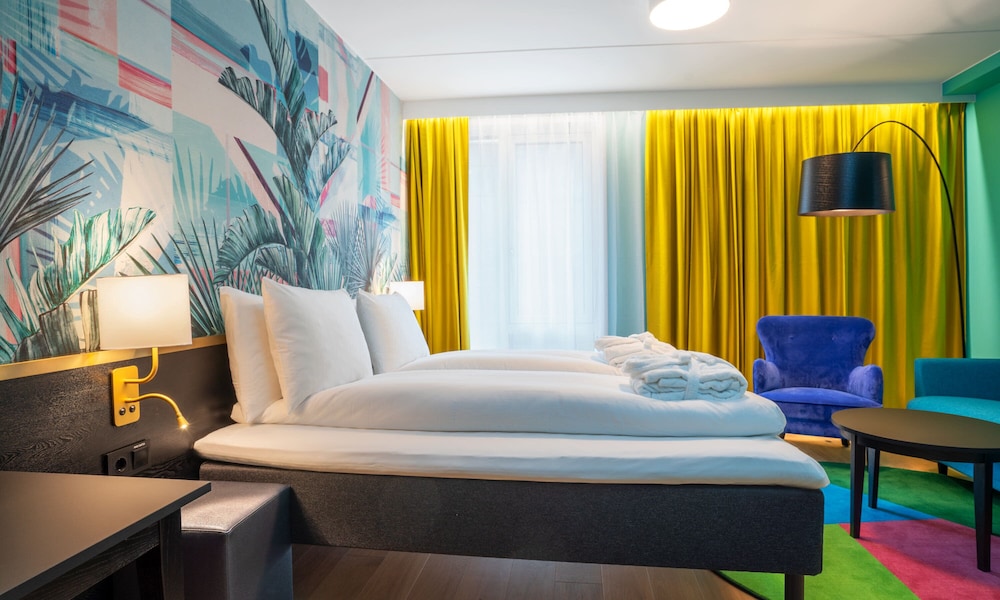 غرفة سوبيريور بسرير مزدوج، Thon Hotel Storo 2/6