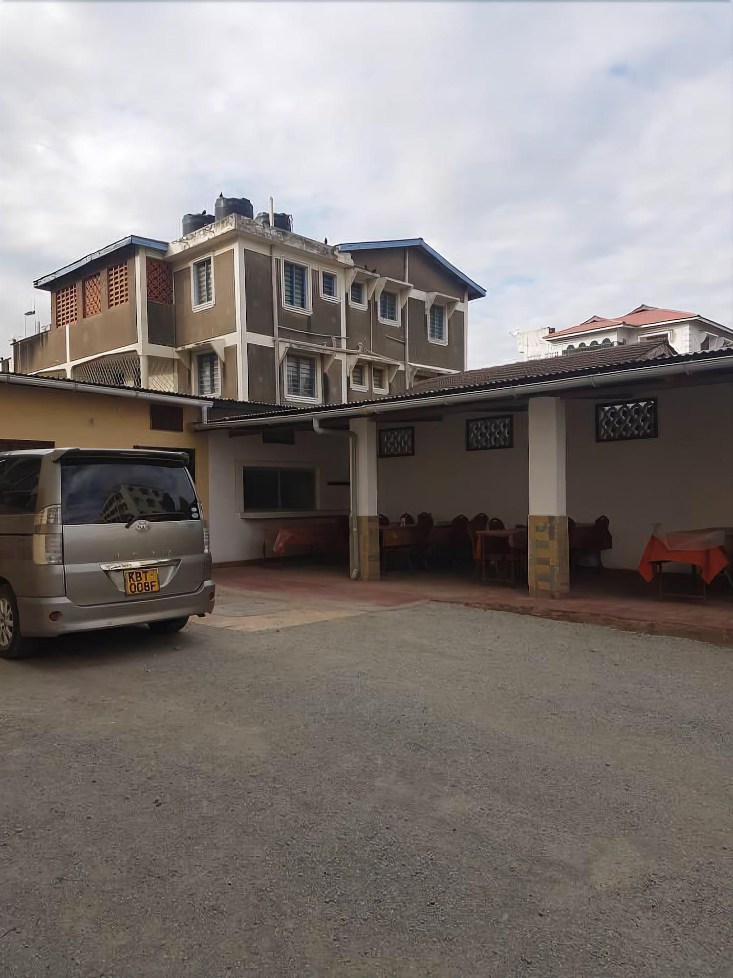 Miritini Golden Guest House 16/18