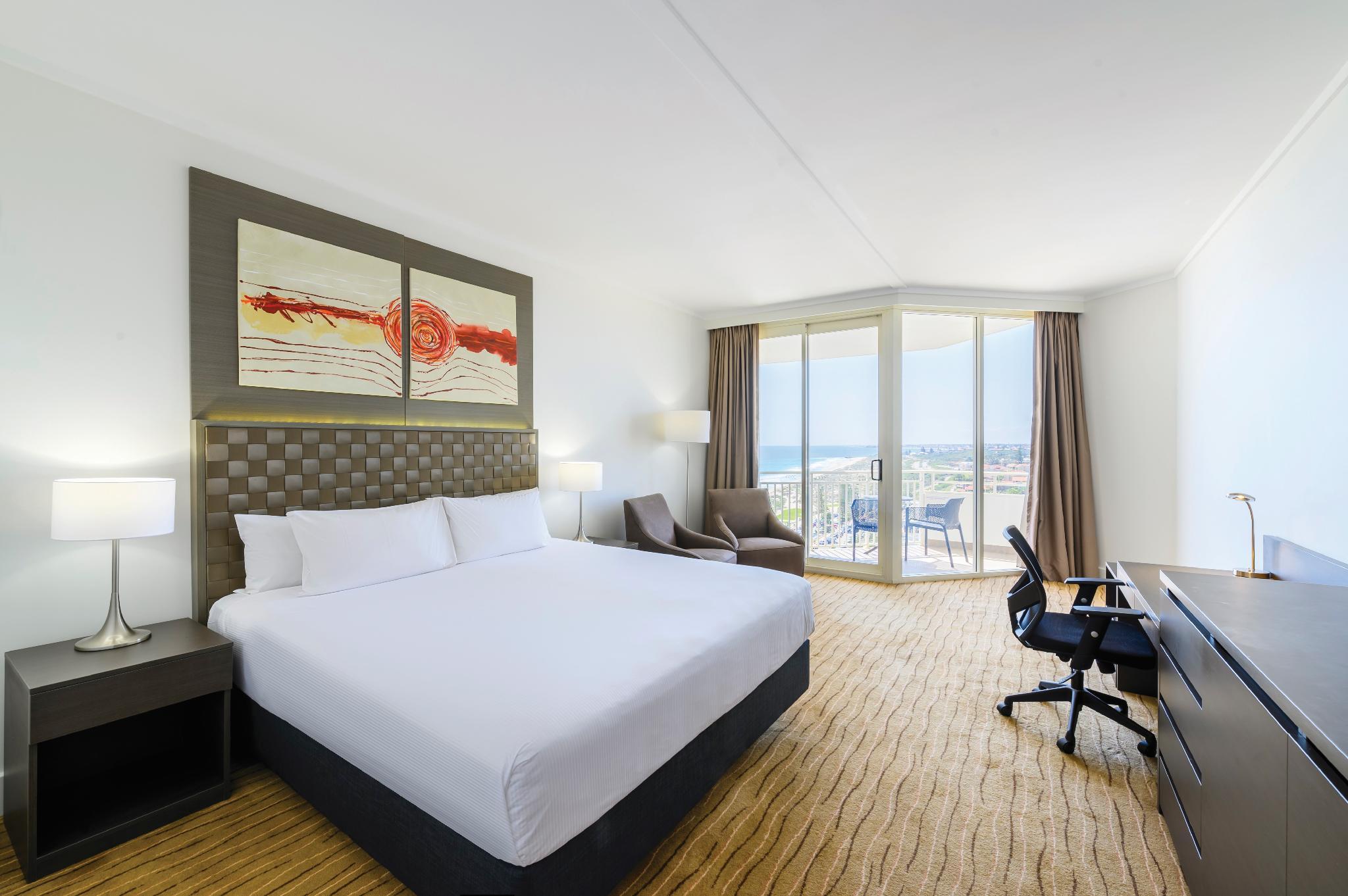 Horizon, Ocean View