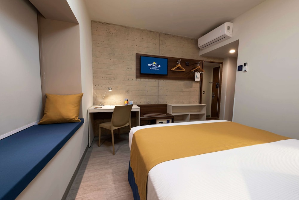 Microtel Inn & Suites by Wyndham Guadalajara Sur photo5