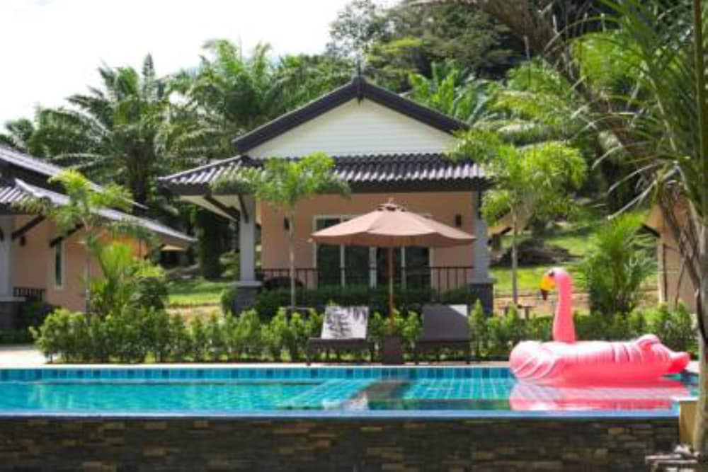 Palm Kiri Resort 14/45