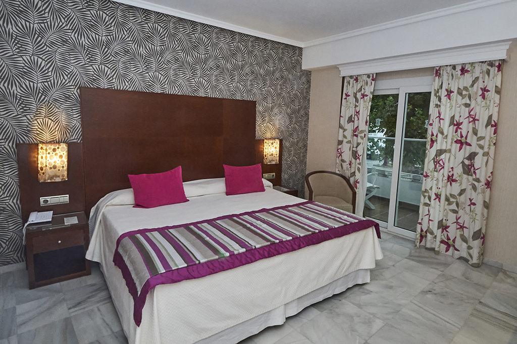 Room, Double Bed, Side Sea View