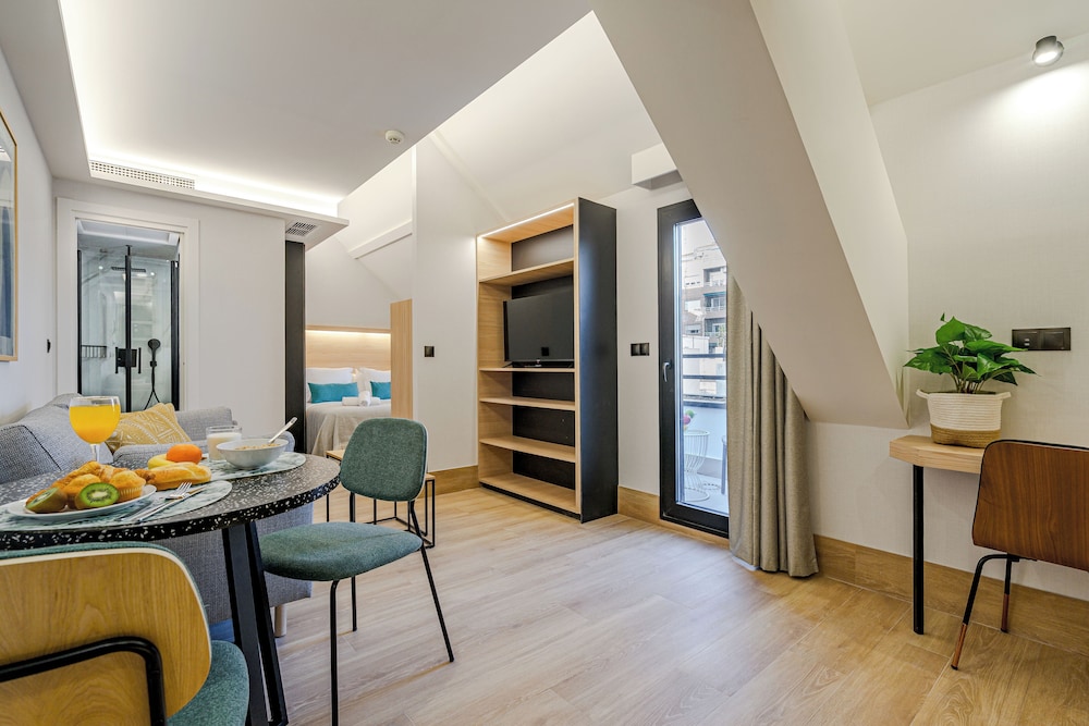 Feelathome Ventas Suites 35/50