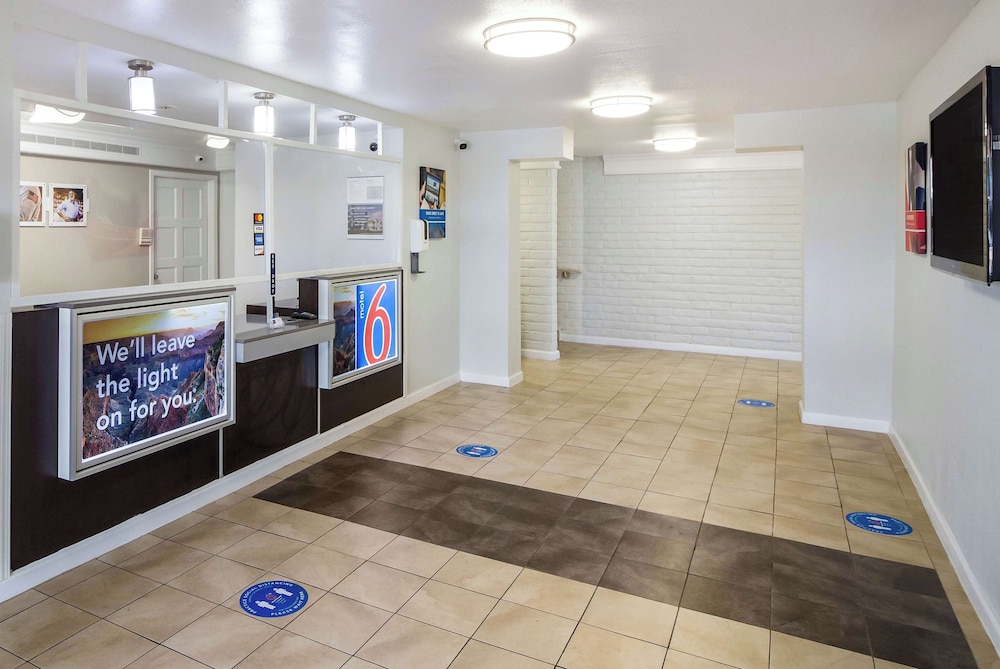 Motel6 Baytown, TX - Garth Rd 12/63
