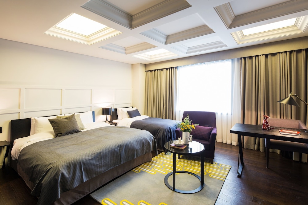 Hotel Denim 8/50