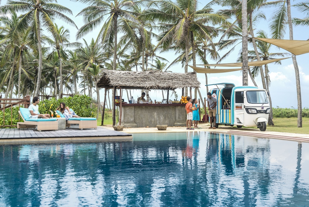 Shangri La Hambantota 50/67
