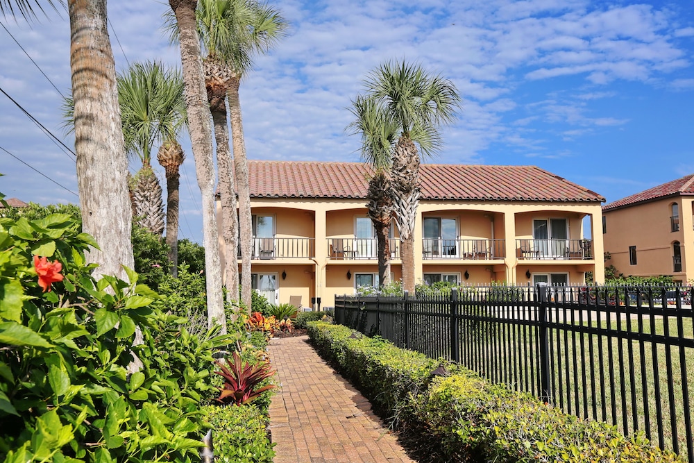 La Fiesta Ocean Inn And Suites 37/50