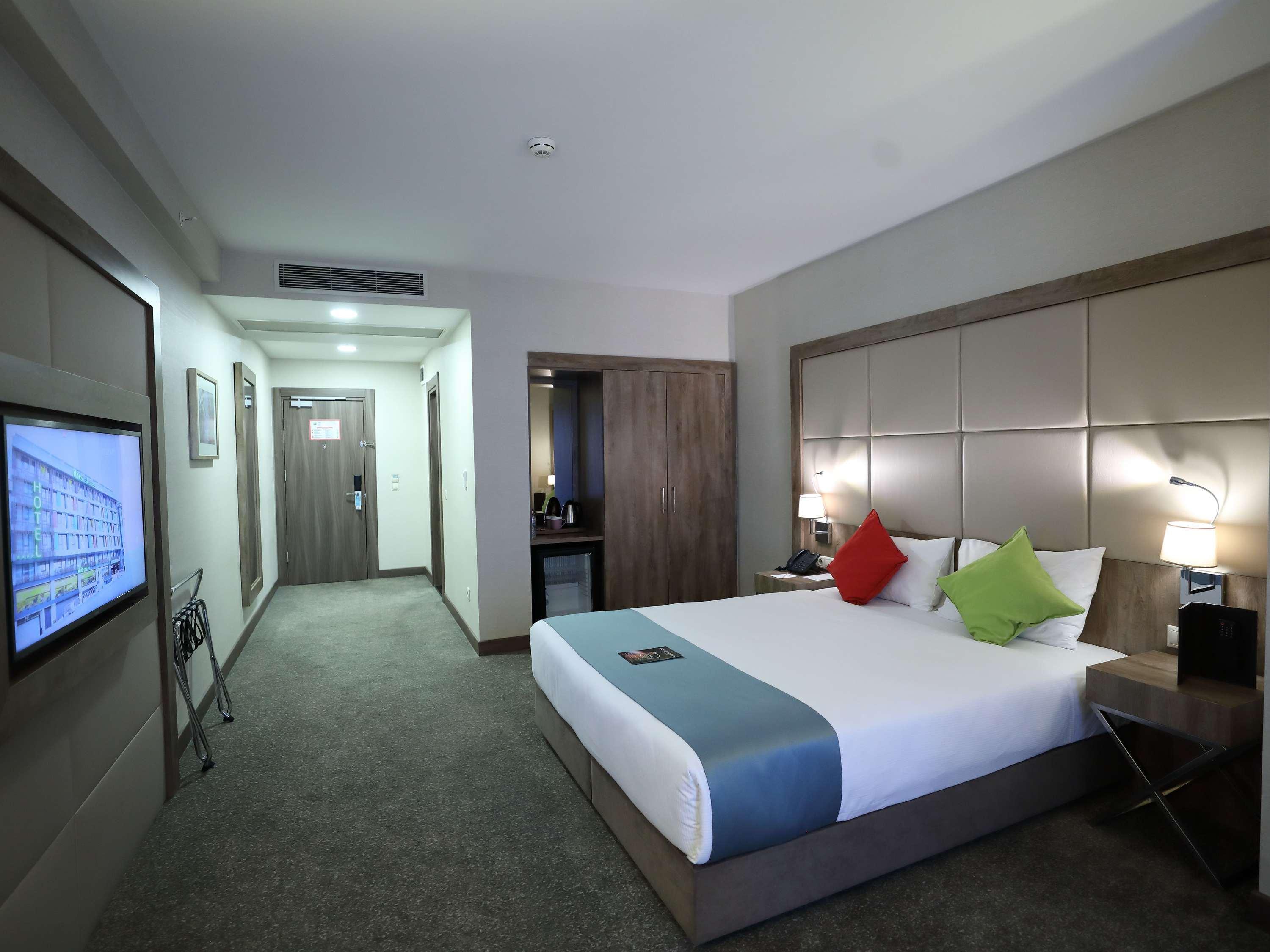 SUPERIOR, FRENCH BED