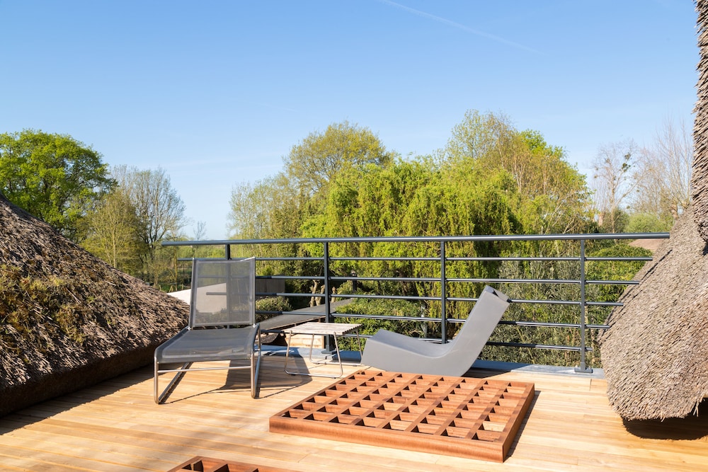 RELAIS DU SILENCE LA MARE AUX OISEAUX 49/72