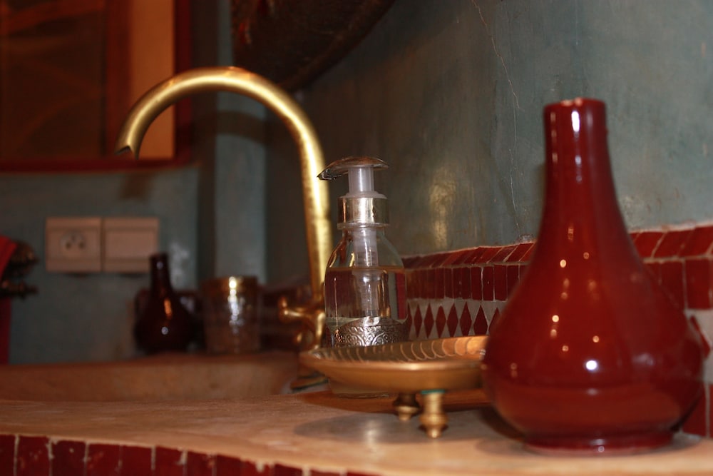 Riad Lorsya 19/46