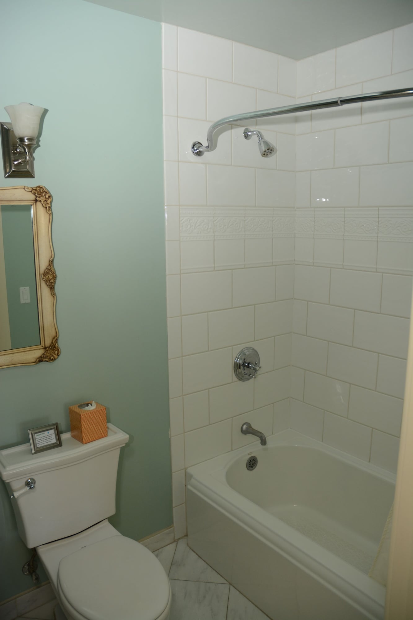 غرفة بسرير كوين بشرفة، Arroyo Vista Inn 3/4
