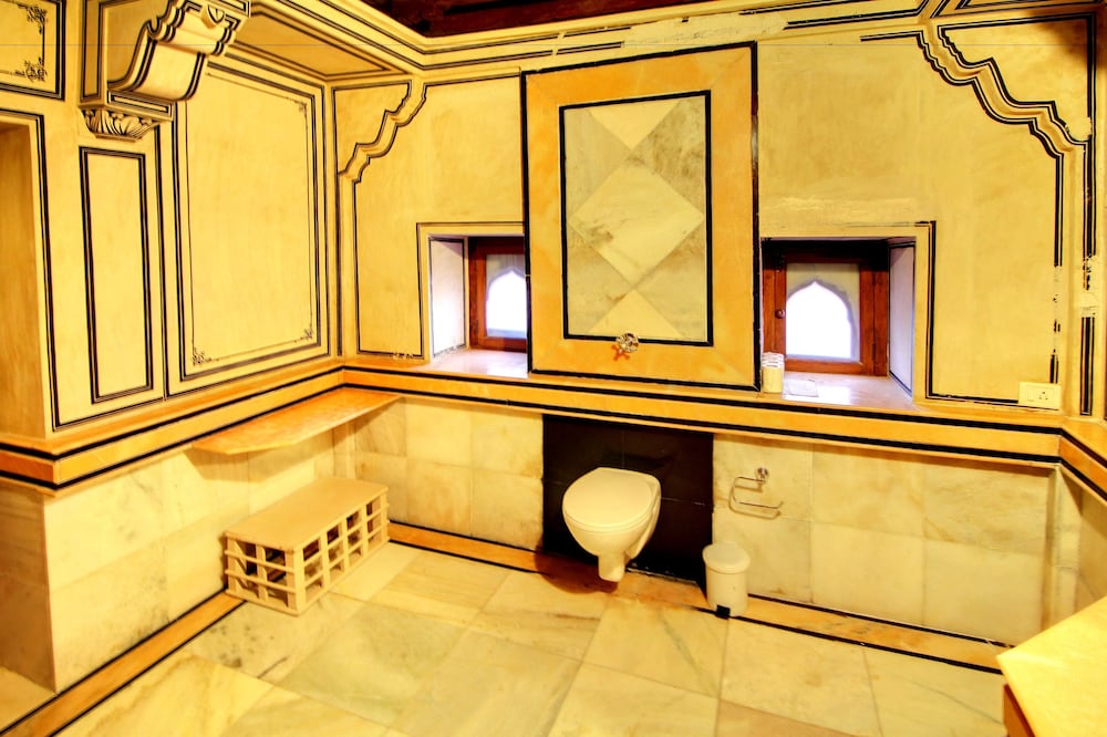 FORT POKARAN HOTEL 13/34