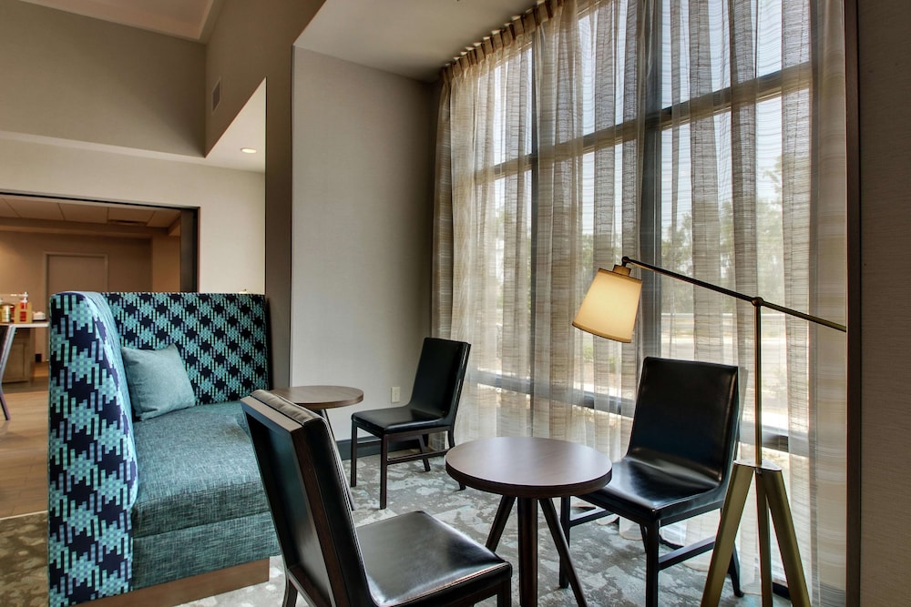 Hampton Inn And Suites Southport 36/56