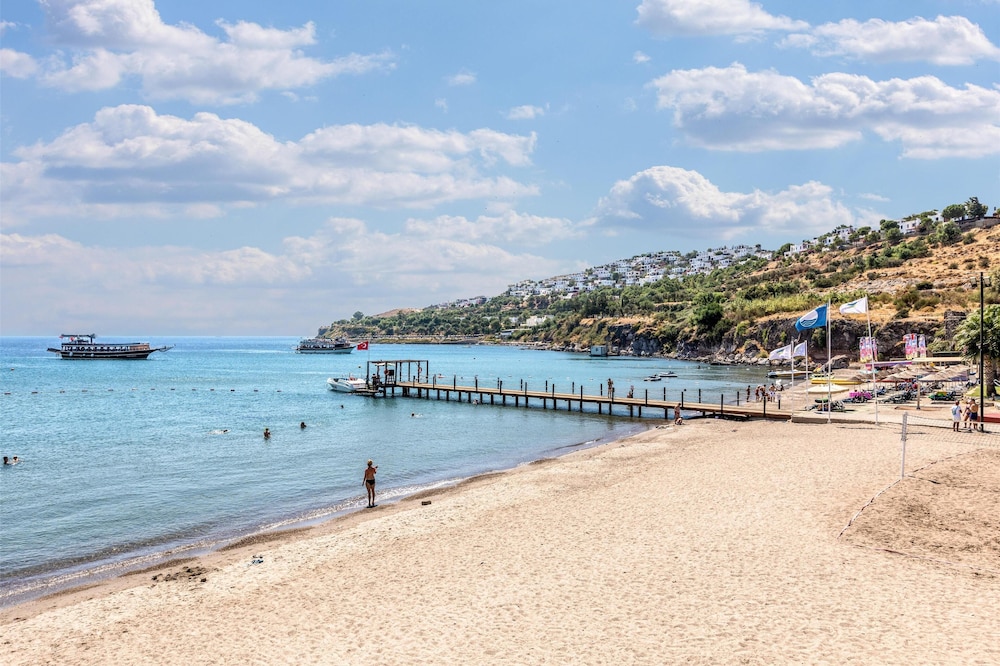 Selectum Collection Bodrum 47/50