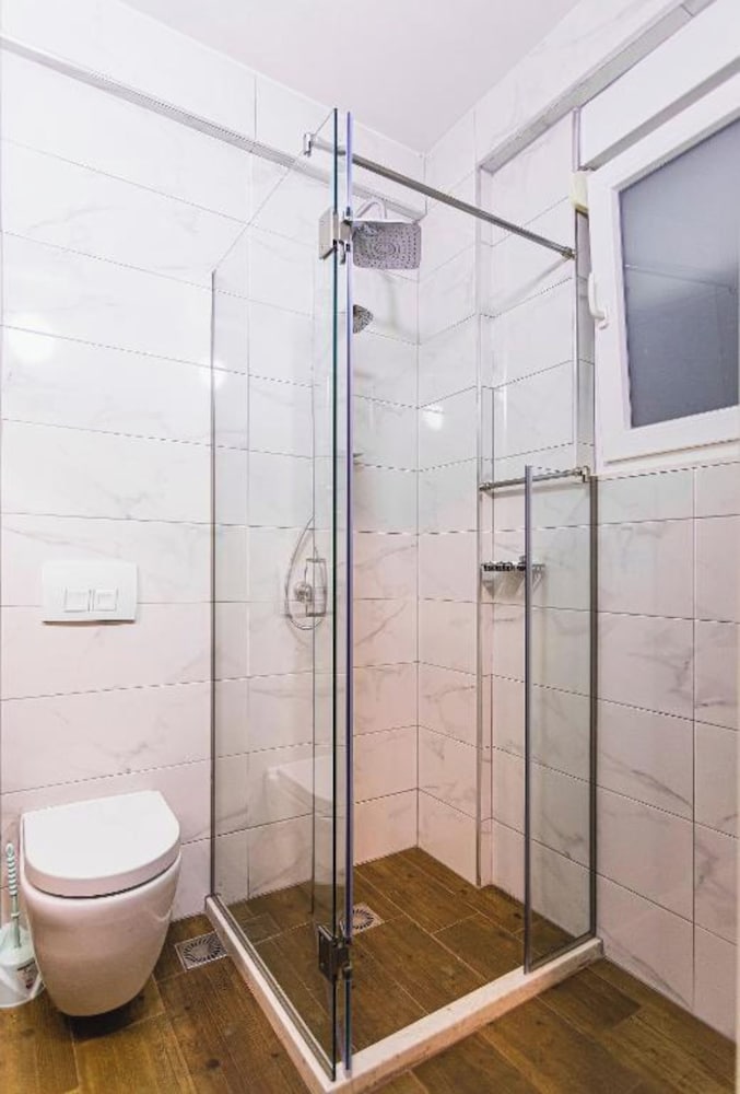 Olivar Hotel Tirana 53/60