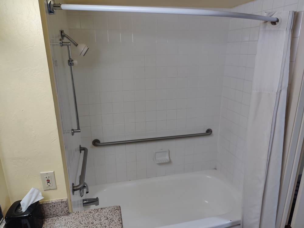Stockton Inn 38/38