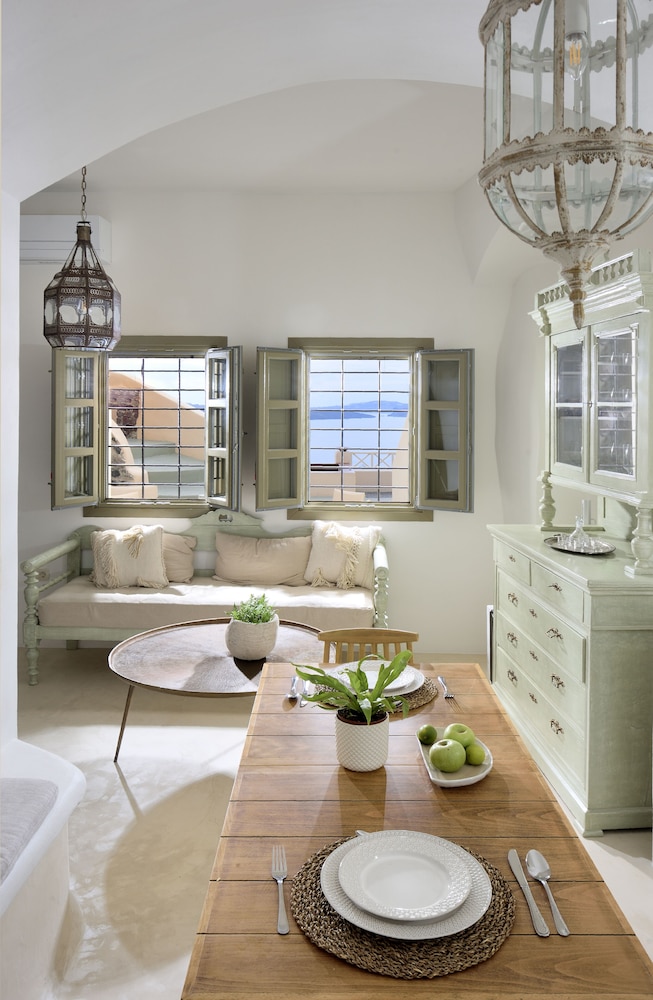 The A Collection, Oia by K and K 34/50