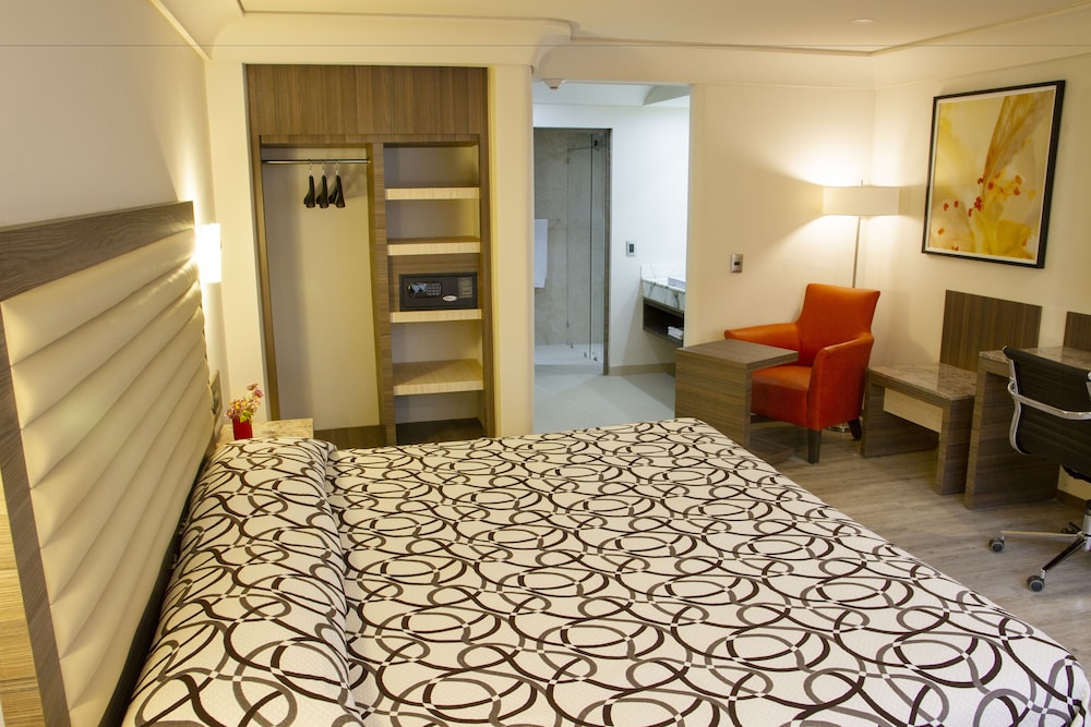 Econo Express Hotel 20/37