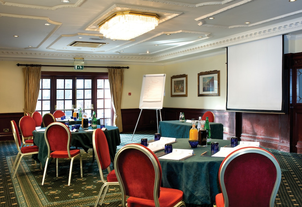 Grovefield House Hotel 45/57