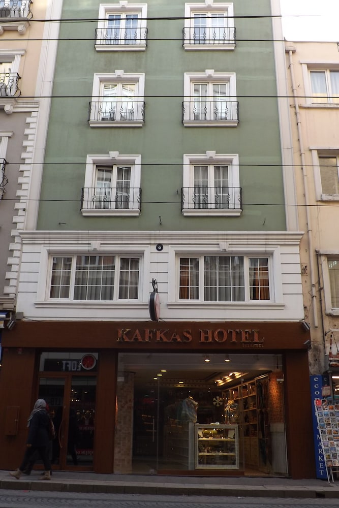Kafkas Hotel 2/34