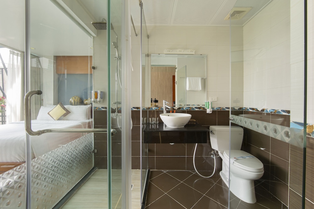 Hanoi Lotus Boutique Hotel 16/69