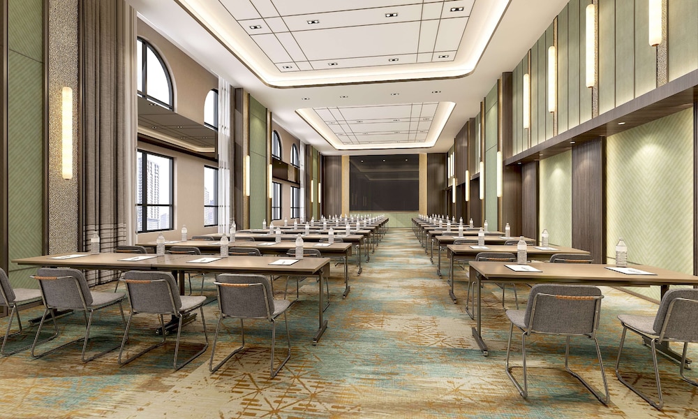 Hilton Garden Inn Jinzhou Central Street 43/44