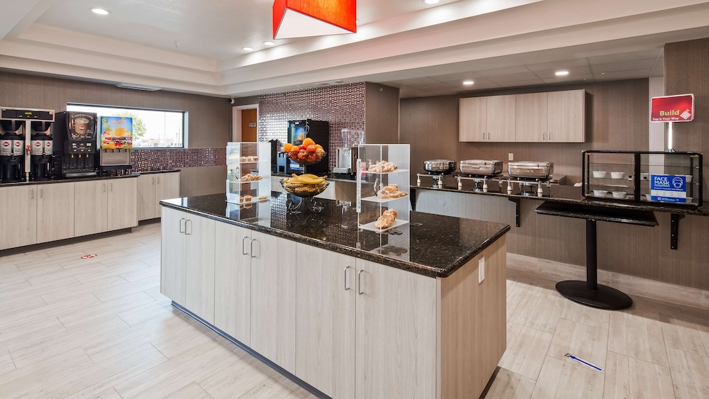 Best Western Plus Twin Falls Hotel 32/37