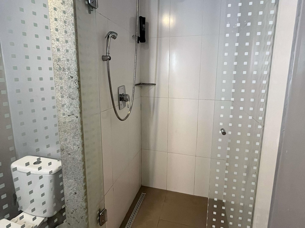 Ibis Catalao 59/62