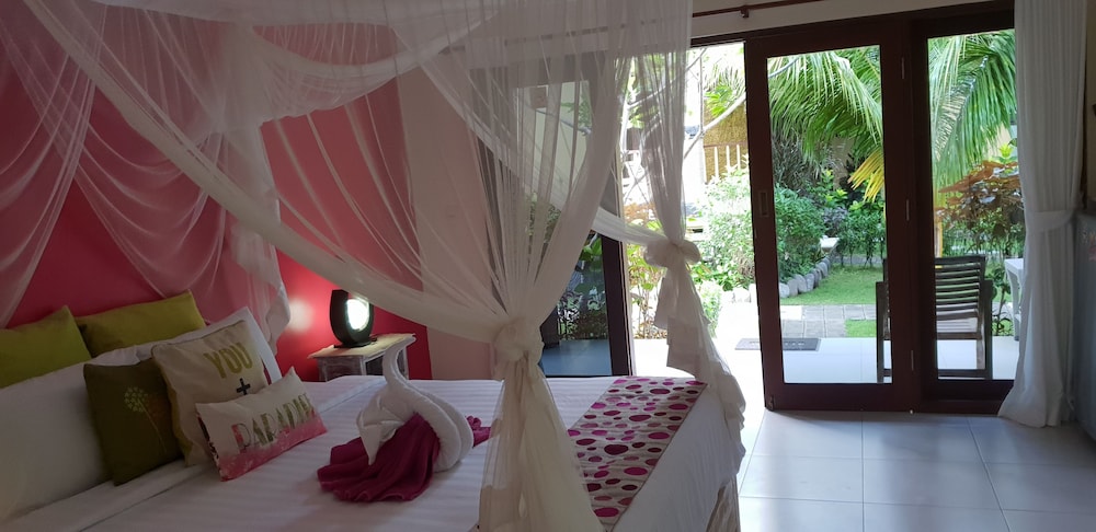 Nalini Resort 5/50