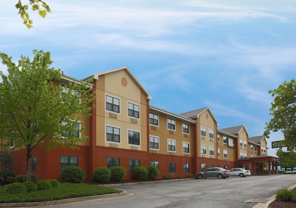 Extended Stay America Columbia - Stadium Boulevard 1/36
