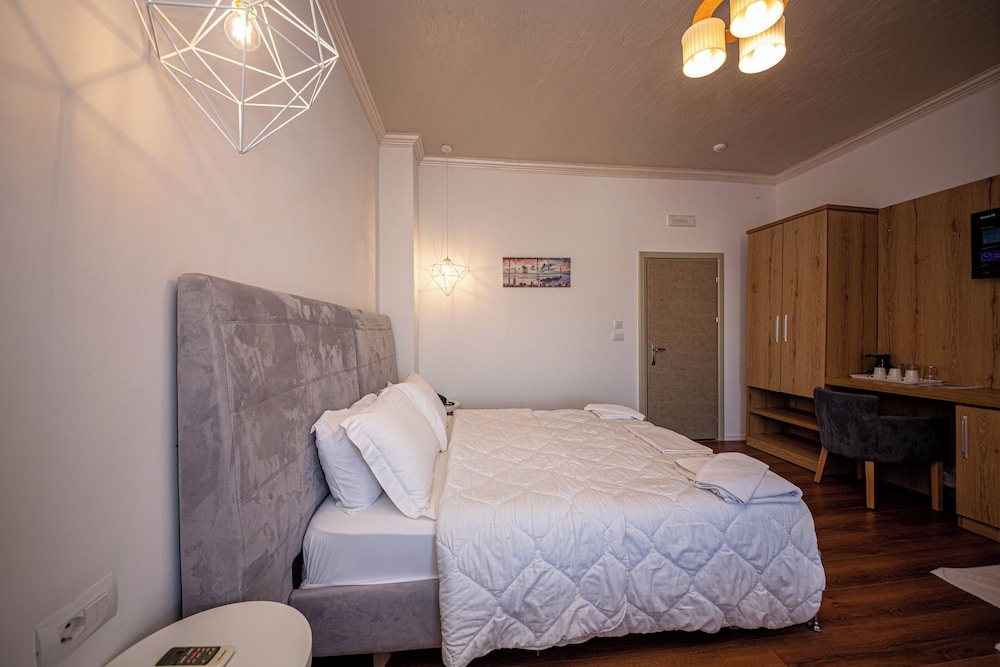 Hotel Murati 30/62