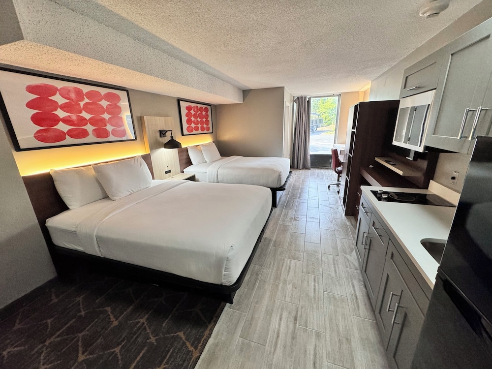 Hawthorn Extended Stay by Wyndham Columbia / Ft. Jackson 14/55