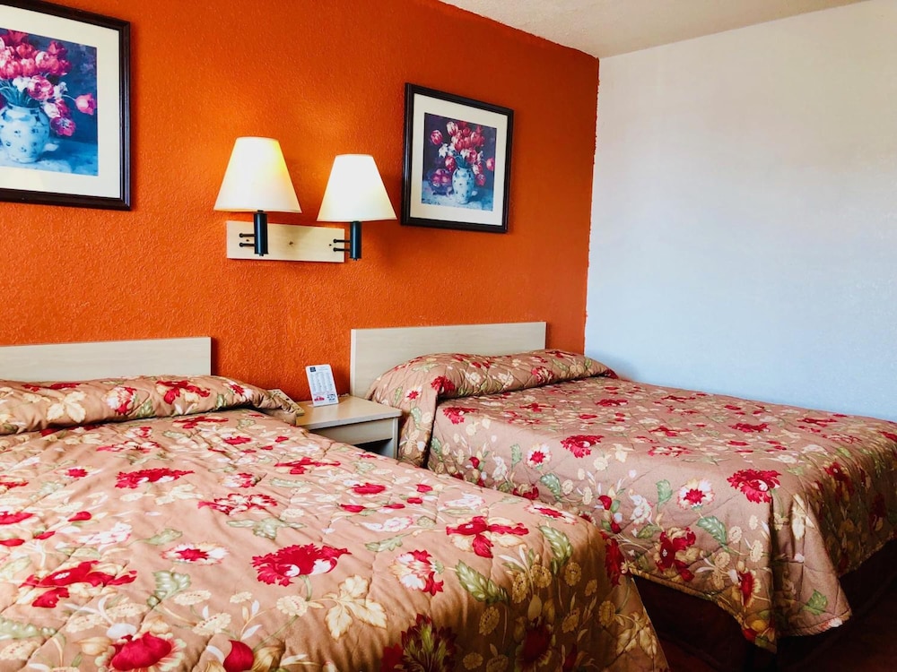 Americas Best Inns Moline 1/23