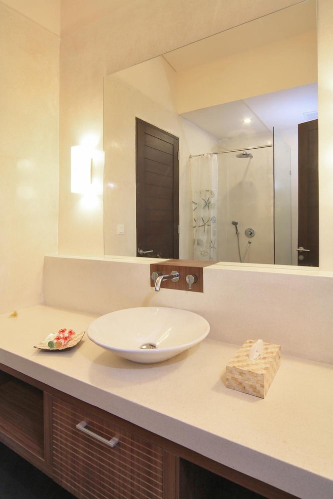 Destiny Villas and Residence 42/52