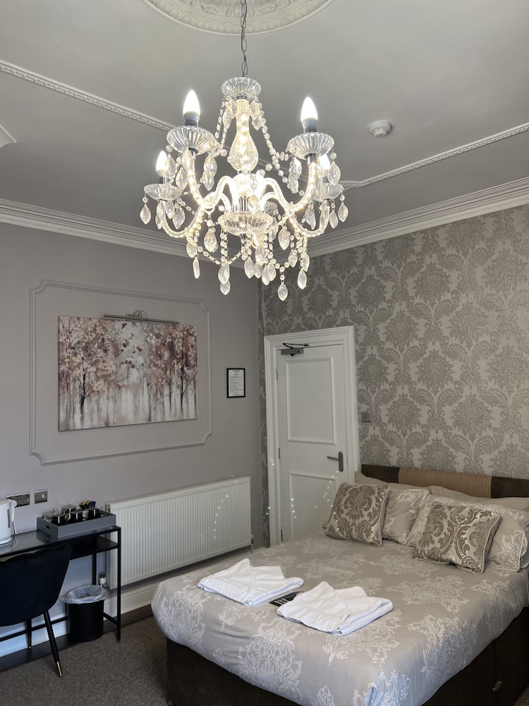 Tanes Hotel 46/61