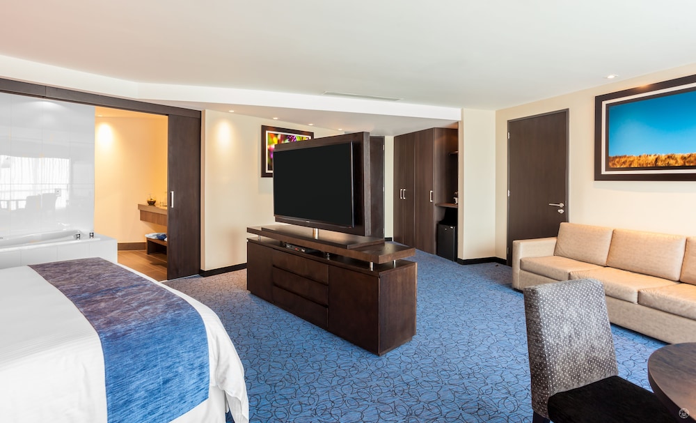 Wyndham Guayaquil Puerto Santa Ana 23/63