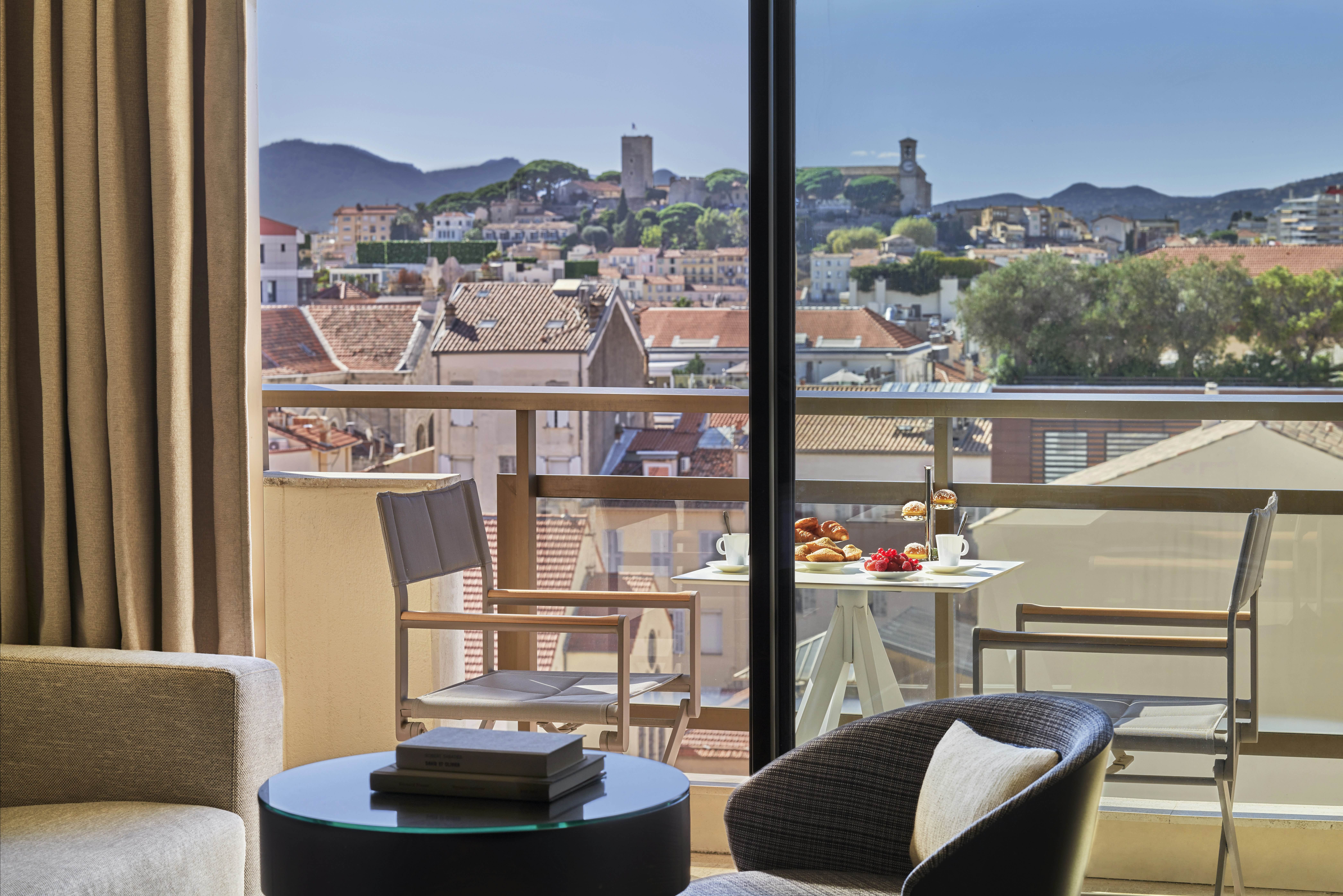 Hotel Barriere Le Gray D Albion Cannes 60/75