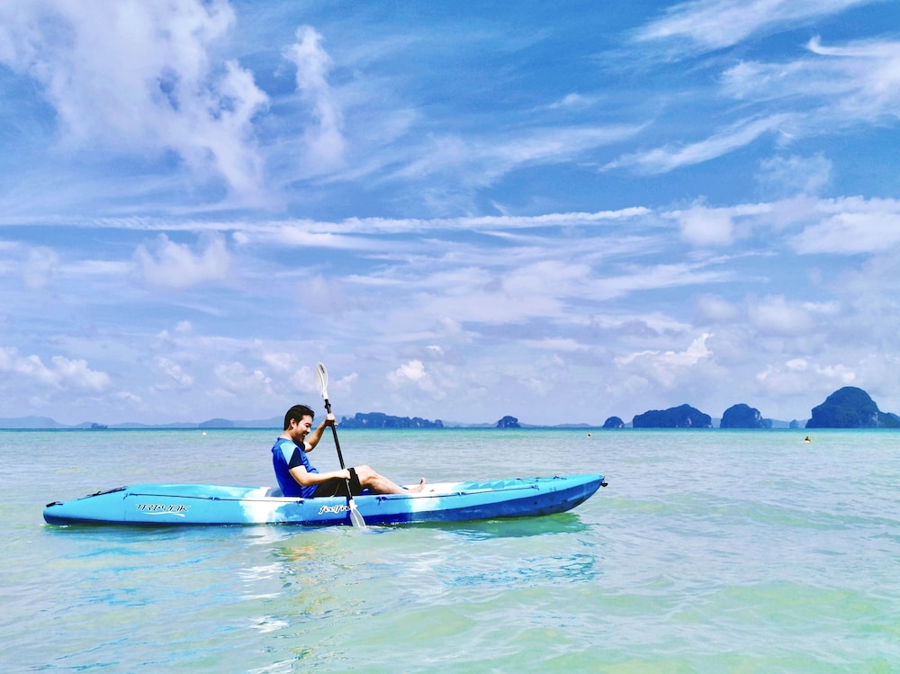 Tup Kaek Sunset Beach Resort and Spa 62/75