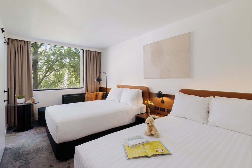 Crowne Plaza MELBOURNE CARLTON by IHG 7/45