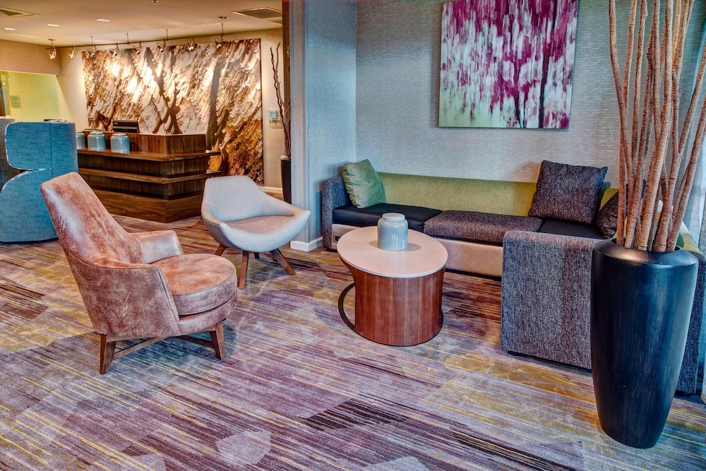 Courtyard by Marriott Alexandria 30/41
