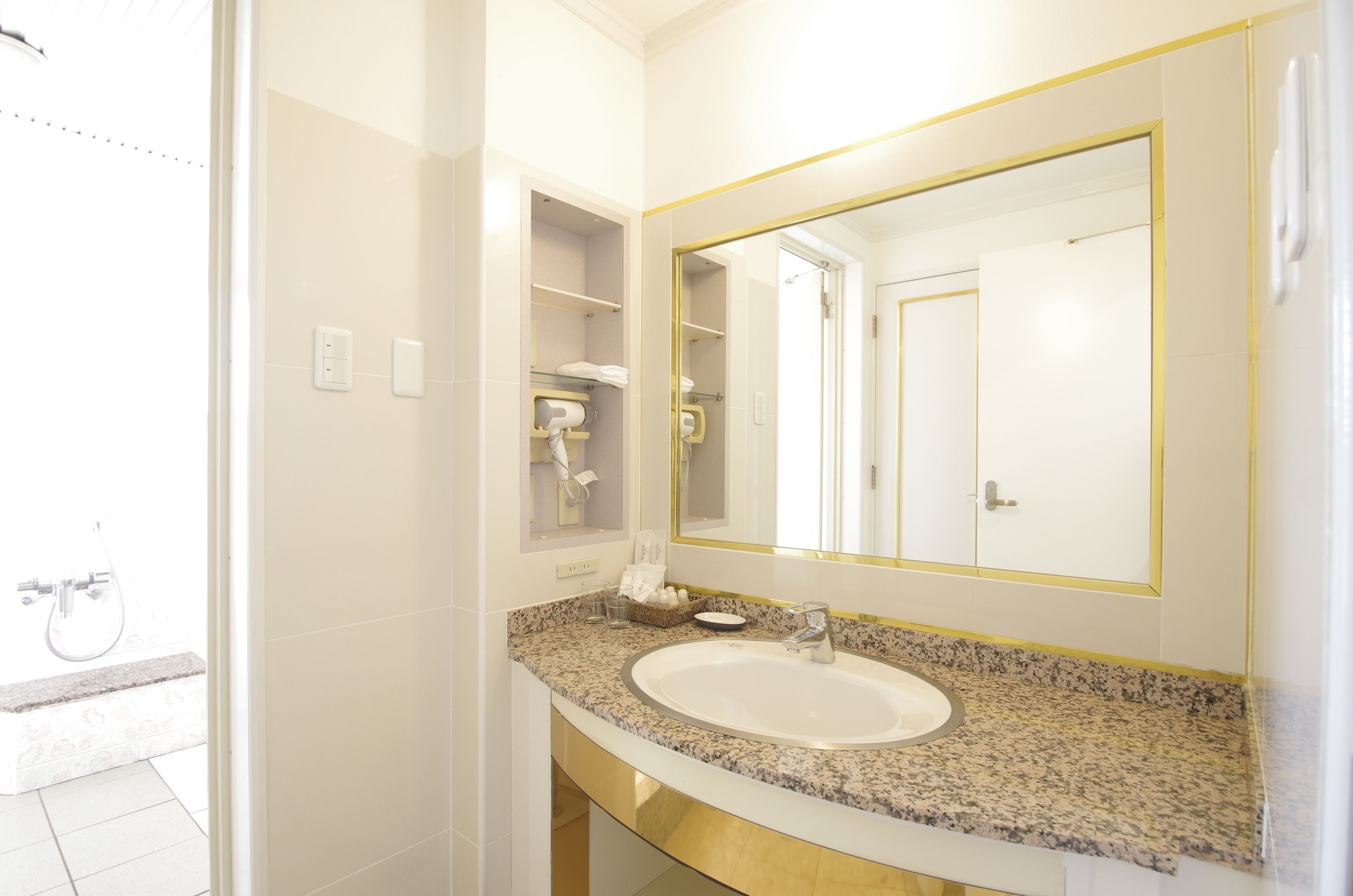 غرفة ديلوكس بسرير كينج، Hotel Imalle Yokohama Isezakicho - Hostel 7/9