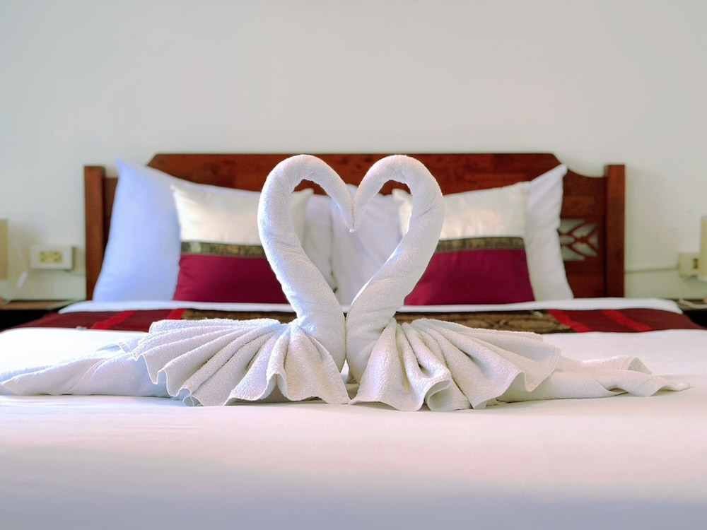 Hotel Baya Patong Beach 44/65