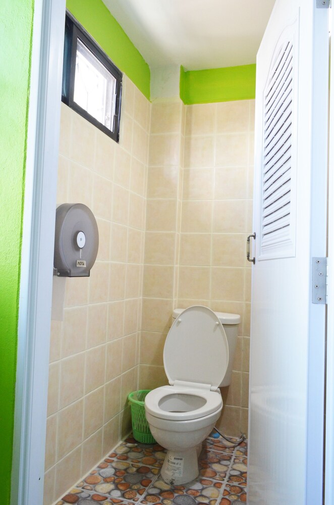Me U 2 Hostel - Adults Only 38/41