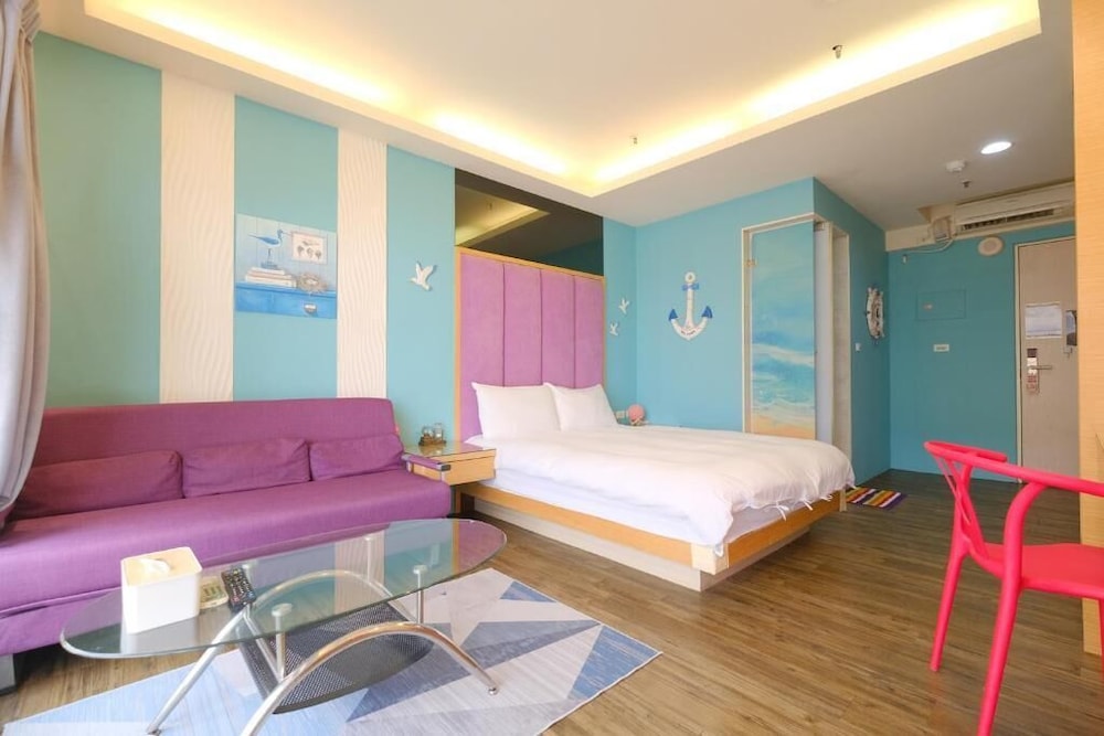 85 Asia Hotel 40/69